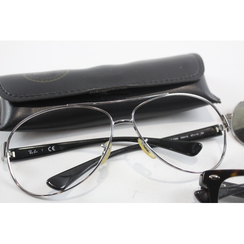 4 - Ray Ban Sunglasses & Cases x 5