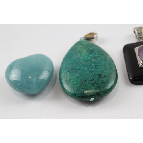 80 - Collection of Sterling Silver Gemstone Pendants inc.Malachite, Amethyst x 6 117g