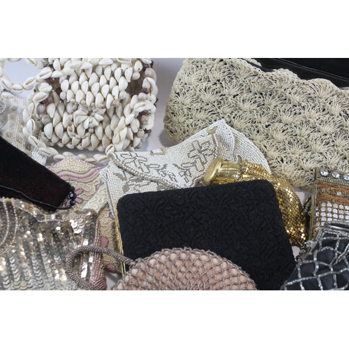 93 - Collection Of Vintage Handbags & Purses Inc Beaded, Shell, Etc Joblot