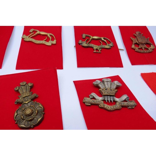 27 - 18 Military cap/Regiment badges