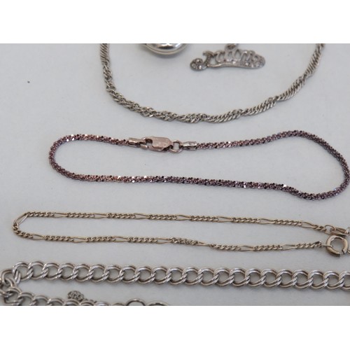 16 - Silver bracelets and pendants -20.81g