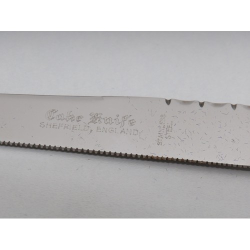 190 - Silver handled knife - boxed