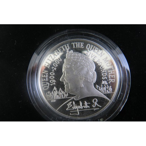 101 - 2000 Queen Mother silver proof coin, 925 silver £5.00 denomination in presentation box