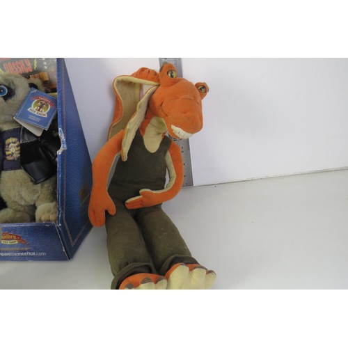 262 - Selection of toys include large JarJar Binks and Airfix model kit.