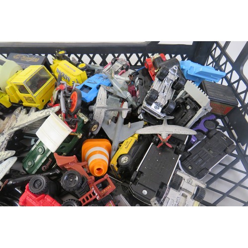 282 - Job lot of playworn diecast.