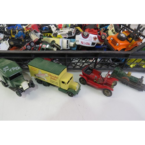 283 - Job lot of playworn diecast.