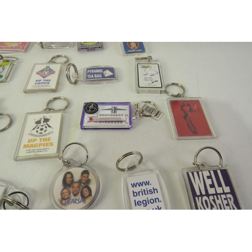 119 - Thirty various keyrings