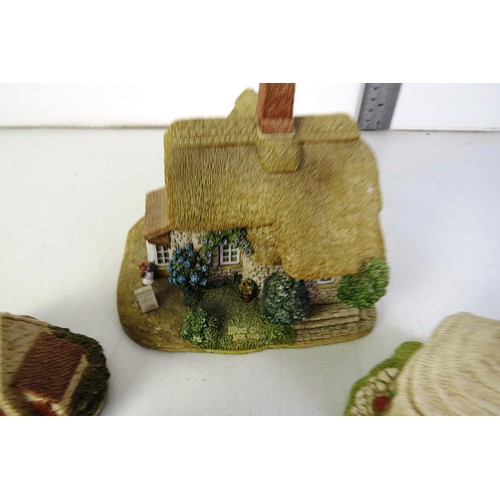 314 - Collection of Lilliput Lane