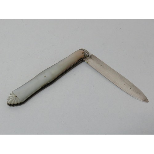 250 - Silver and mother of pearl boxed penknife