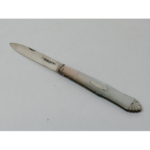 250 - Silver and mother of pearl boxed penknife