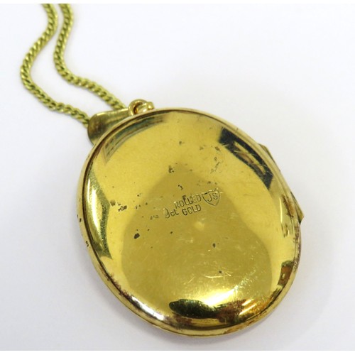 89 - Vintage 9ct Rolled Gold double locket on gold plated chain.
Weight 11g