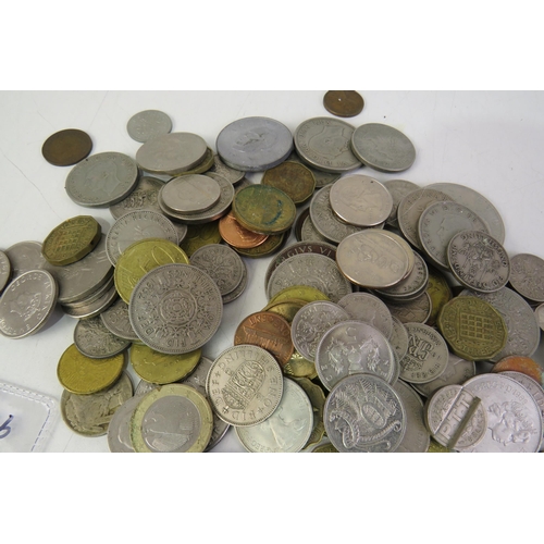 181 - Collection of coinage including a silver chain 925 and crowns