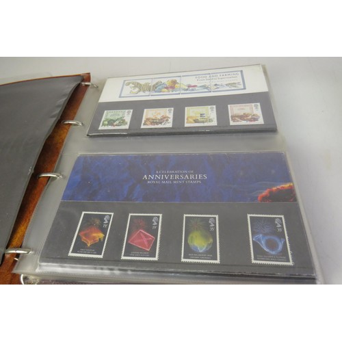 25 - Two albums GB drescitate pads and GB prestige