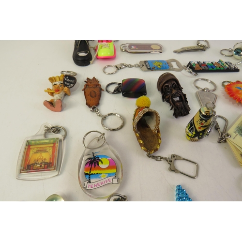 136 - Thirty novelty keyrings