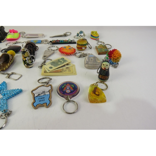 136 - Thirty novelty keyrings