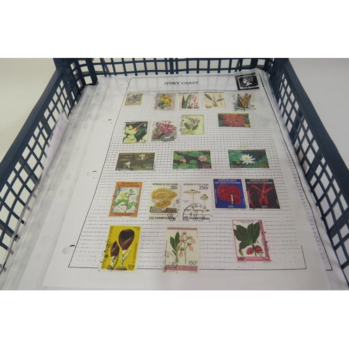 137 - One hundred sheets of world stamps