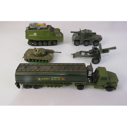 161 - Dinky 353 shado two mobile and other army toys crescent