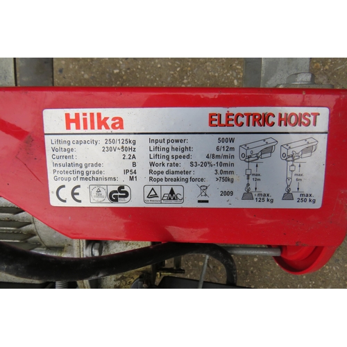 336 - Hilvia 240v electric hoist