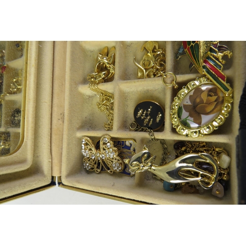 181 - Vintage jewellery box with rolled gold and vintage gold tone jewellery