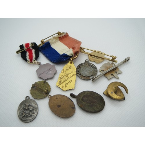 93 - Antique/vintage religious fobs, medals and badges.