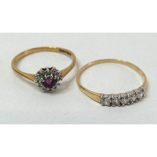 48 - Two 9ct gold rings, amethyst CZ heart cluster size O 1/2 and CZ half eternity size R.
Weight 2.5g