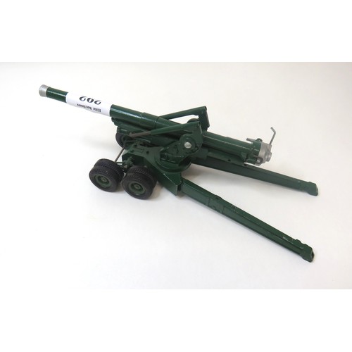 292 - Britains 9745 WWII Howitzer Long Tom 155mm Artillery Field Gun Cannon.