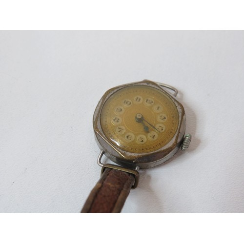 22 - Selection of vintage watches for spares/repairs includes ladies trench style.