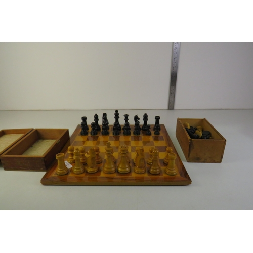 113 - Jaques of London chess set and board Staunton set incomplete