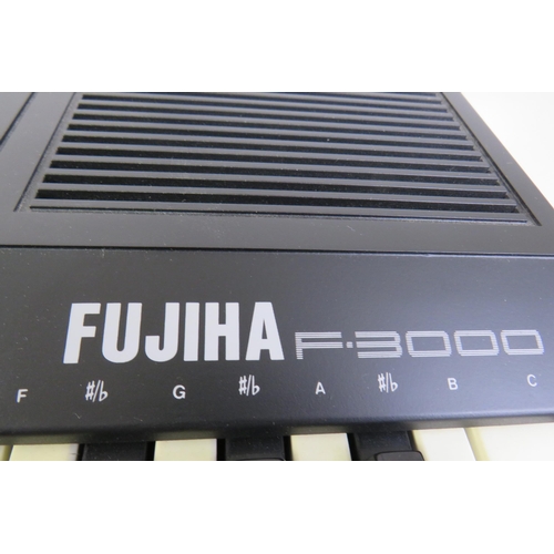 309 - Fujiha f3000 synthesizer keyboard