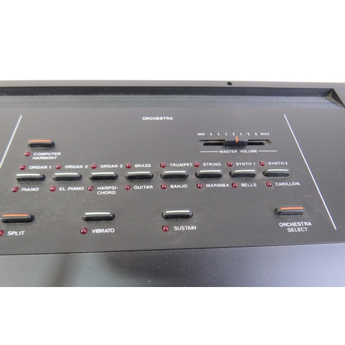 309 - Fujiha f3000 synthesizer keyboard