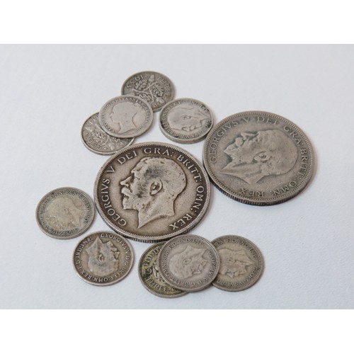 39 - Collection of silver coins includes Threepence and Half Crowns.