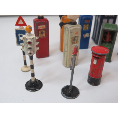 45 - Collection of vintage diecast Britains and Dinky toys includes horse & cart, petrol pumps, road sign... 