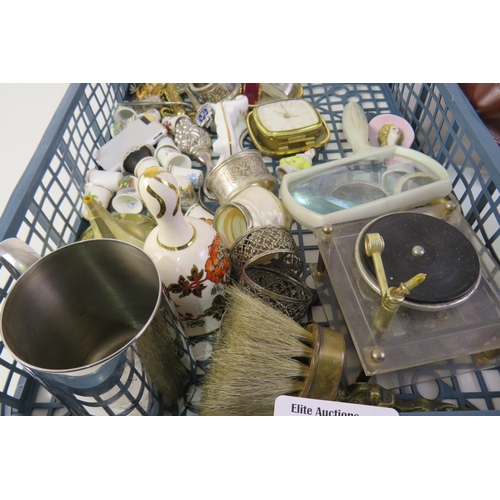 369 - Tray of mixed collectables, scissors, napkin rings, thimbles, sugar tongs, travel clock etc