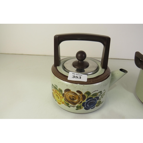 383 - Flowered kettle and cook pot