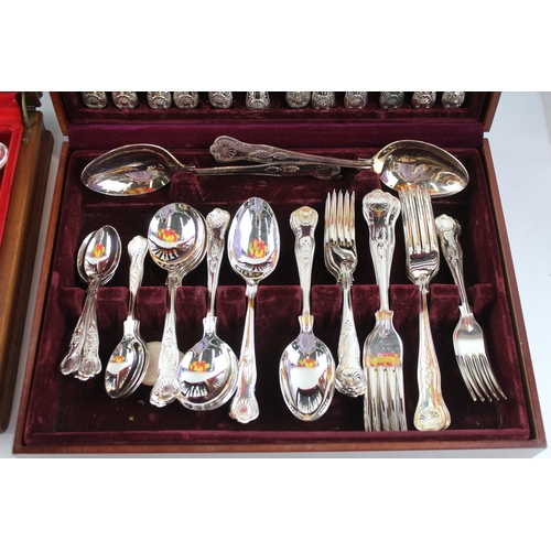 145 - Silver Plated Cutlery Sets Vintage Wooden Canteen 8200g x 2