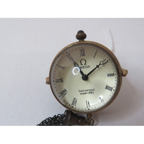 421 - Vintage style miniature desk clock.