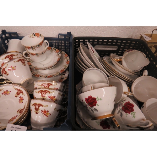 440 - Selection of mixed items including reid's park place china, colclough and royal stafford china, wall... 