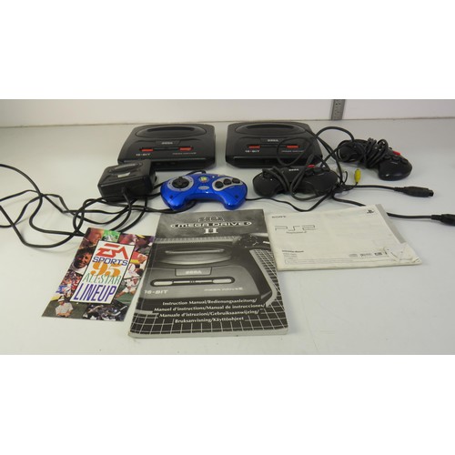 7 - Sega Mega Drive II 16 Bit, Sega Mega Drive , Controllers etc