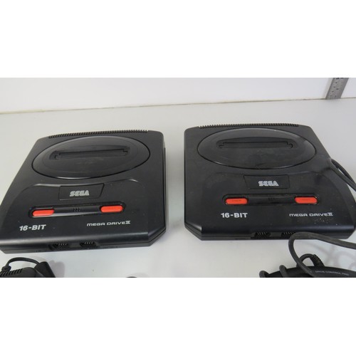 7 - Sega Mega Drive II 16 Bit, Sega Mega Drive , Controllers etc