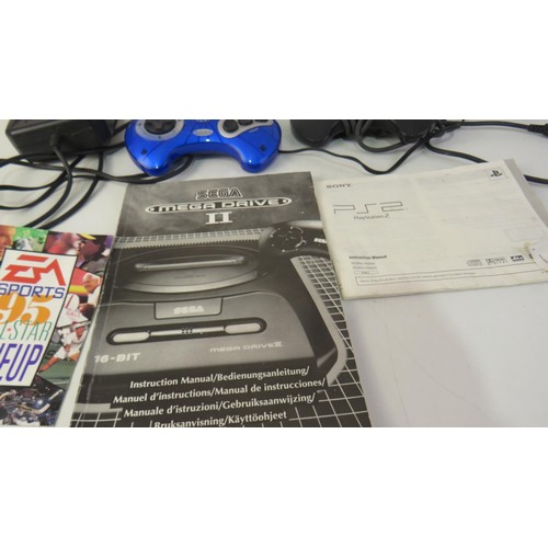 7 - Sega Mega Drive II 16 Bit, Sega Mega Drive , Controllers etc