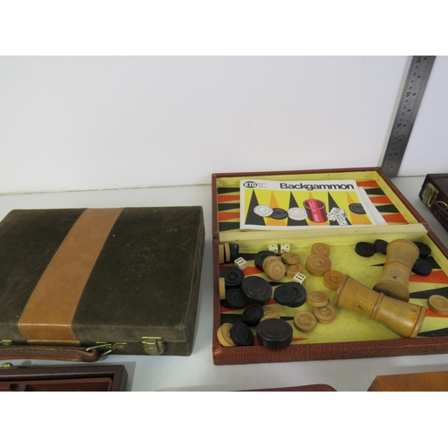 400 - Eight vintage backgammon and other sets including 1970's and extra pieces