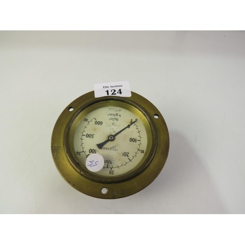 124 - Brass pressure gauge