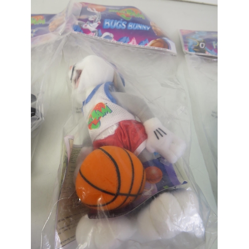 159 - Full set of 6 Mcdonalds Space Jam toys in original packets