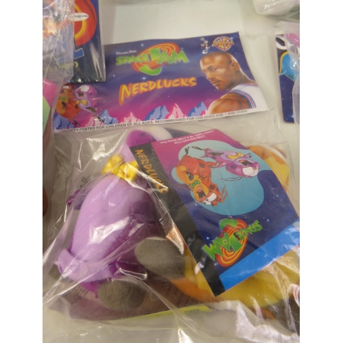 159 - Full set of 6 Mcdonalds Space Jam toys in original packets