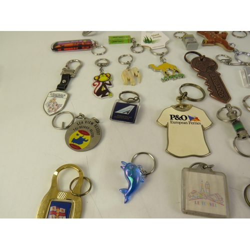 161 - 30 Novelty keyrings