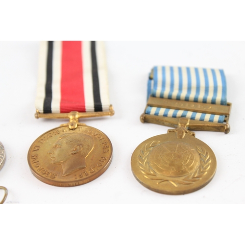 490 - Medals Inc Ww1 Victory Pte Francis Asc, Pte Hunt R War, Special Constabulary X5