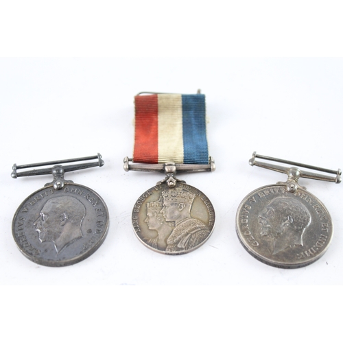 536 - WWI War & 1937 Coronation Medals, War 43313 Pte Denholm R Scots & Pte Ray Hamps