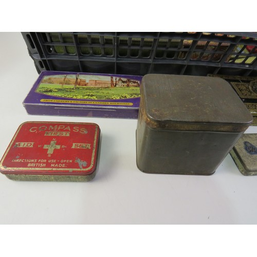 289 - A selection of assorted vintage tins.