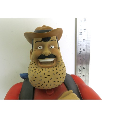 228 - Robert Harrop BEANO DANDY BDB03 BIG DESPERATE DAN Limited Edition 271/750 with box.
Height 48cms.