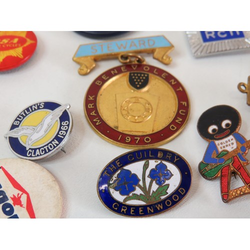 15 - 20 Badges to include BSA, Mobil Oil, Robertsons, Butlins, RCN etc